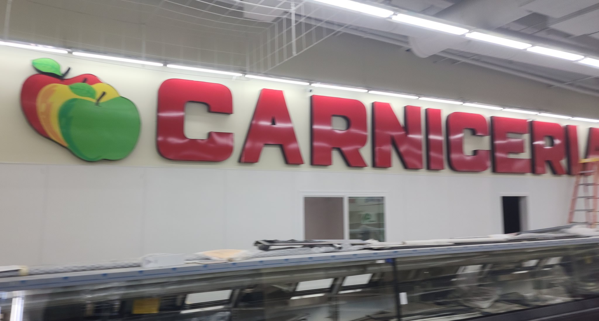Letras de canal interiores